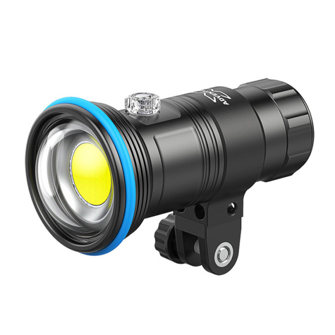 M8000-660x660